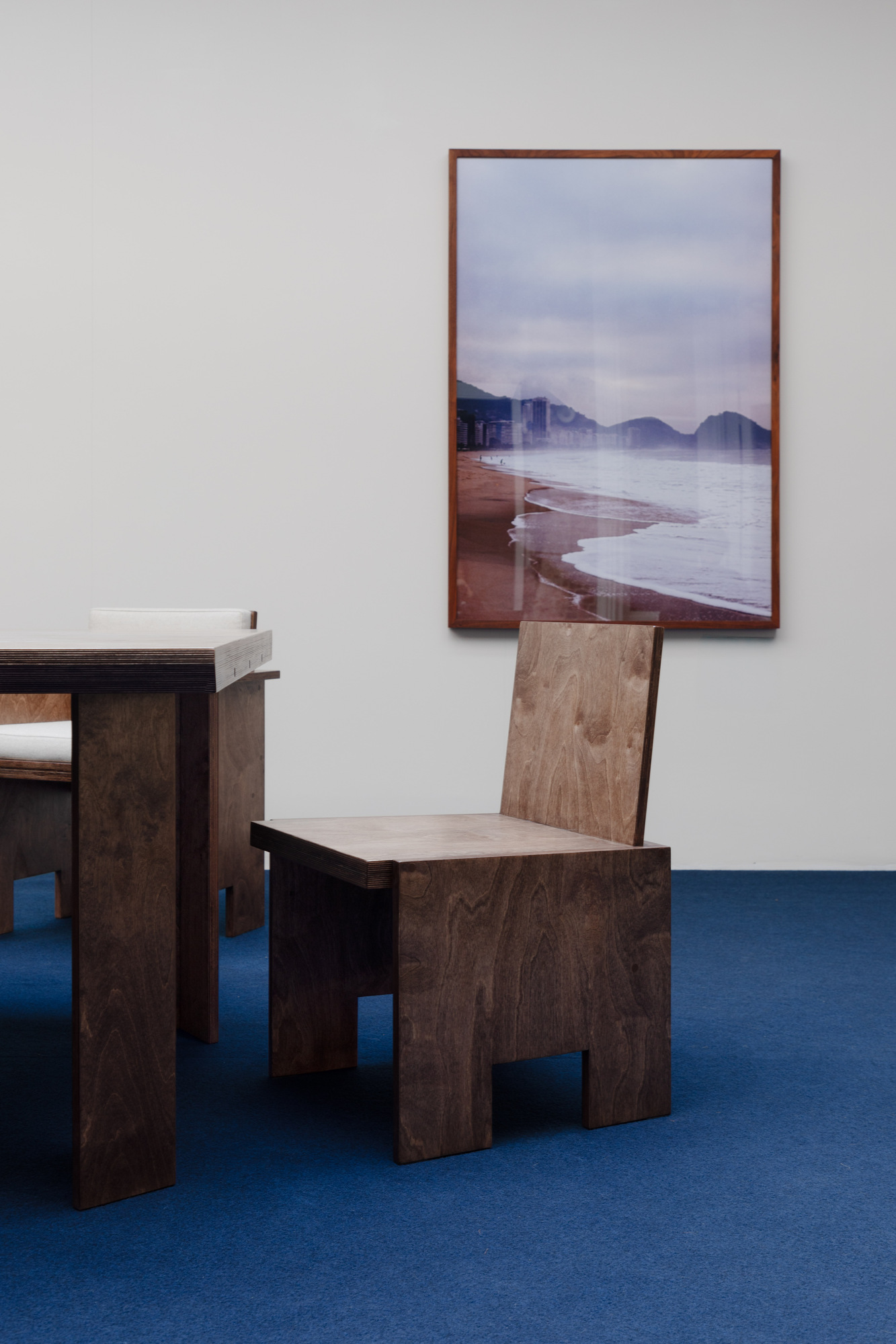 Brace Chair (dining chair)