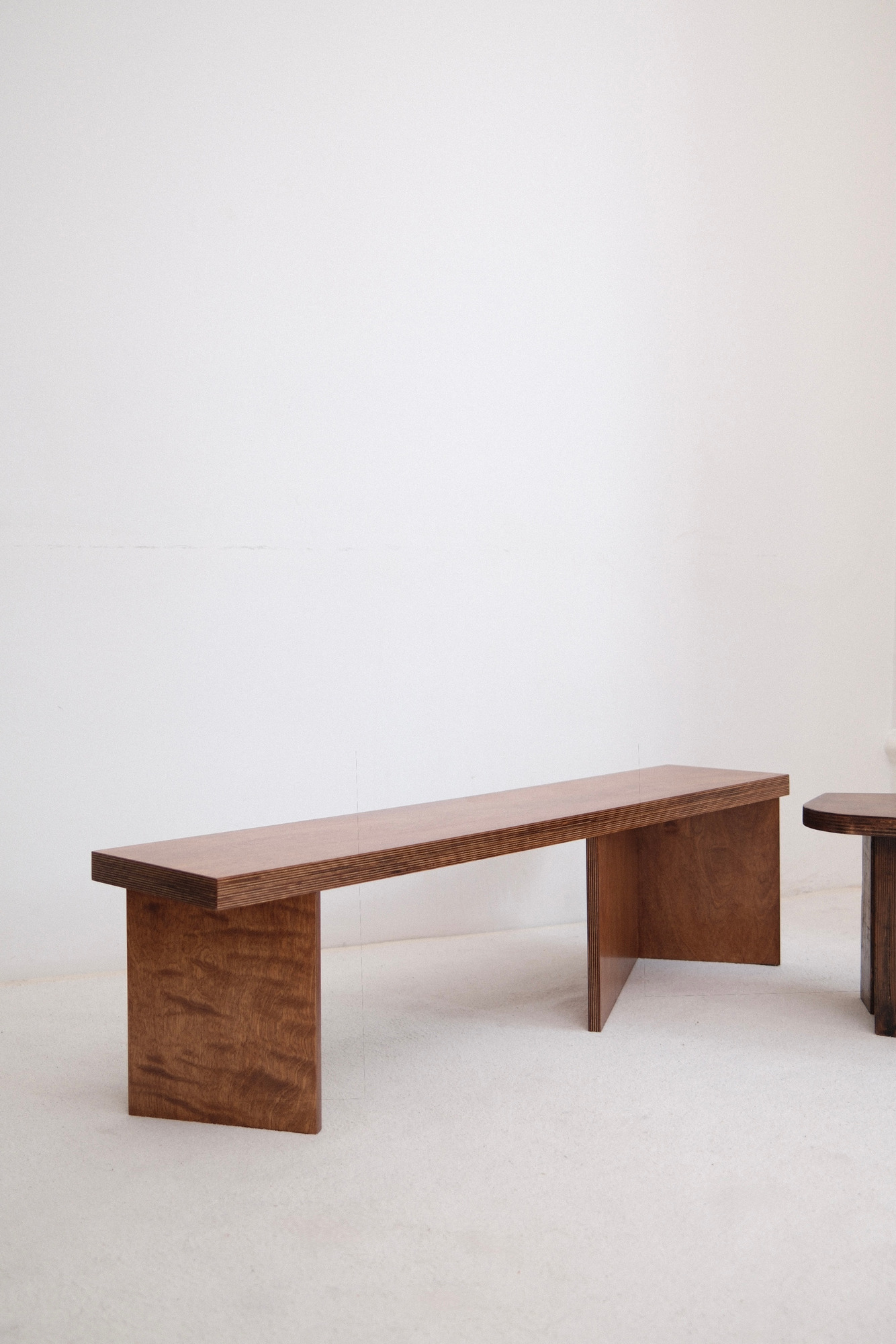 Free Plan Bench, additional view