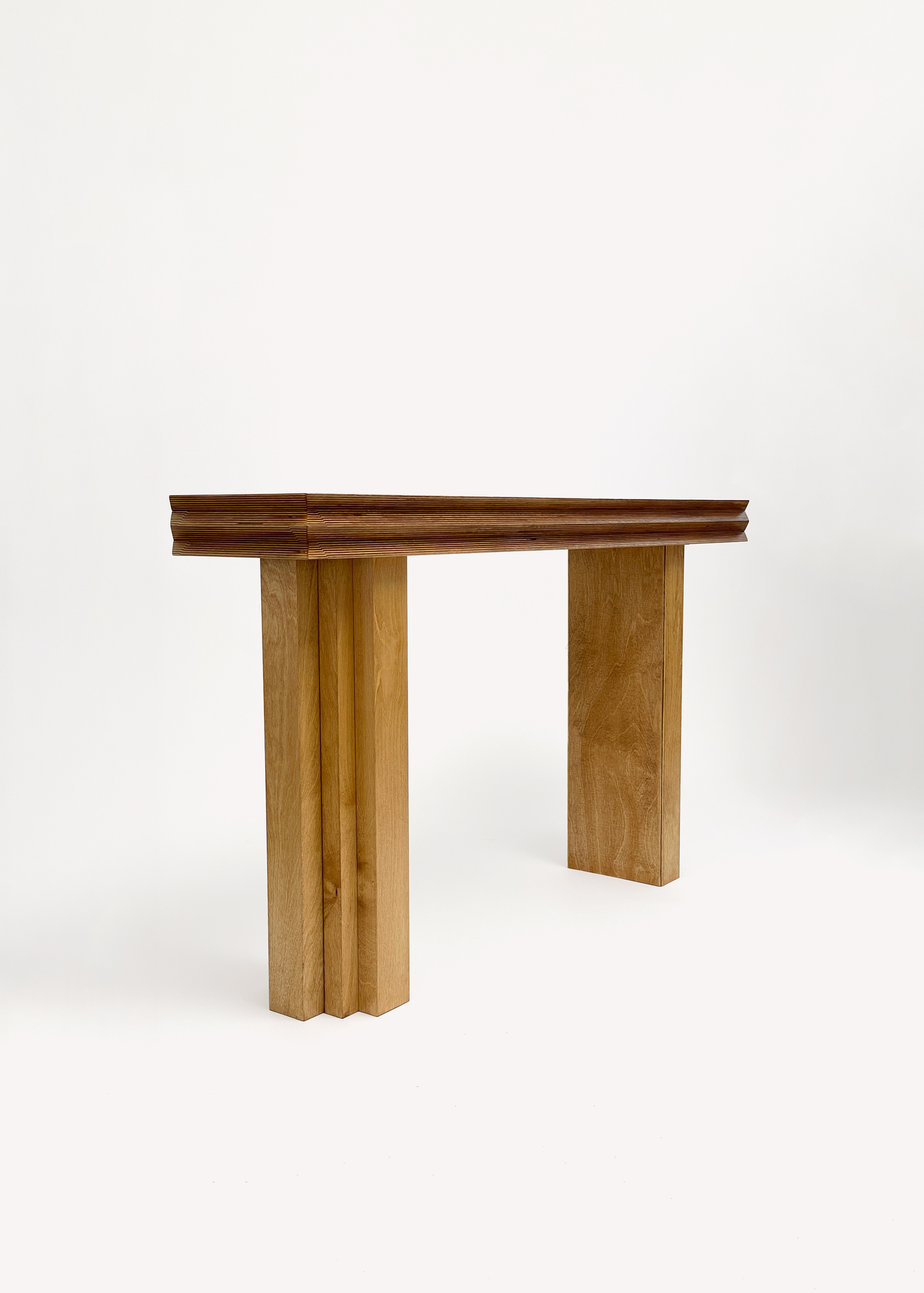 M Console Table, additional view