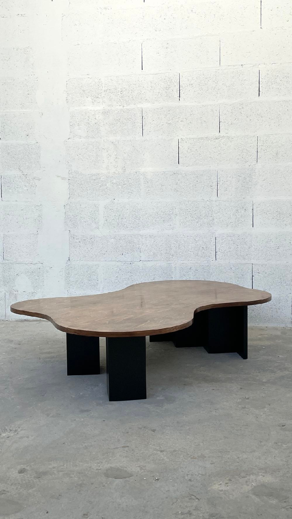 Spill Table (bi), additional view