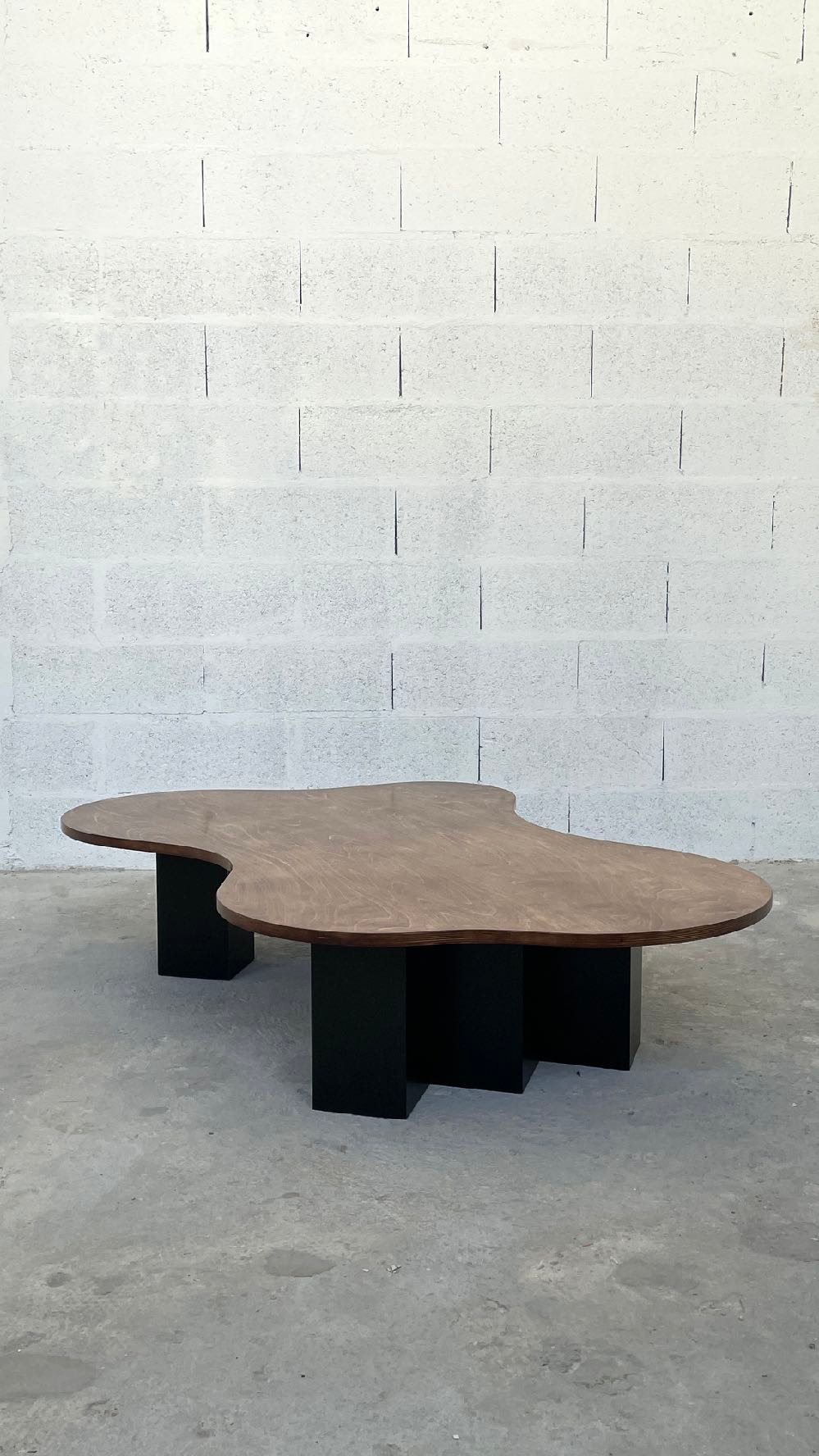 Spill Table (bi), additional view